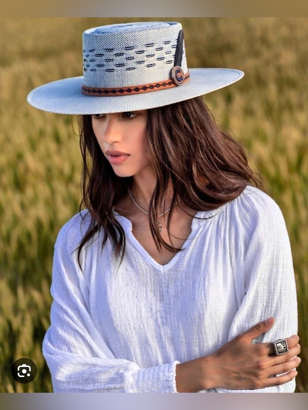 Charlie 1 Horse Blue Roan Straw Hat White & Blue